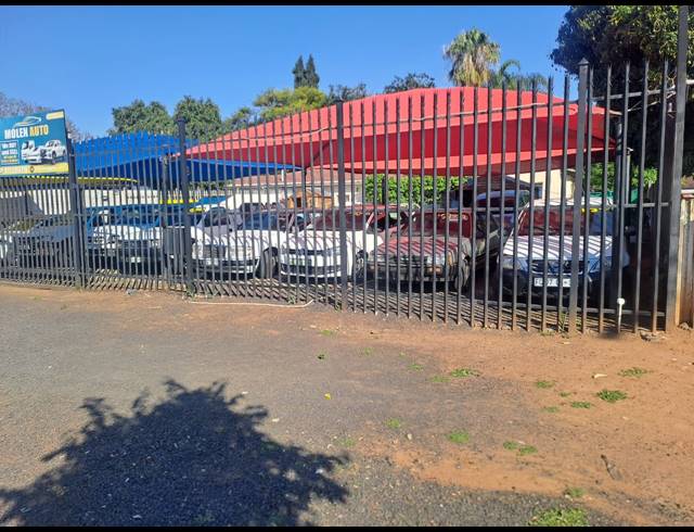 230M² BUSINESS FOR SALE IN OOS EINDE